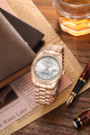 London Fog Oxford Collection Analog Watch for Men - Round Dial with Day & Date Display, Stainless Steel Bracelet & Water-Resistant - LFM10001-44